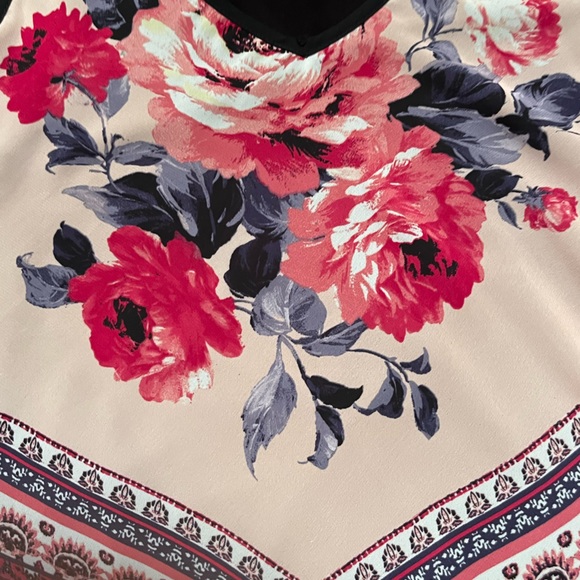 NWT A Byer Juniors Scarf Print Tank - Picture 5 of 8